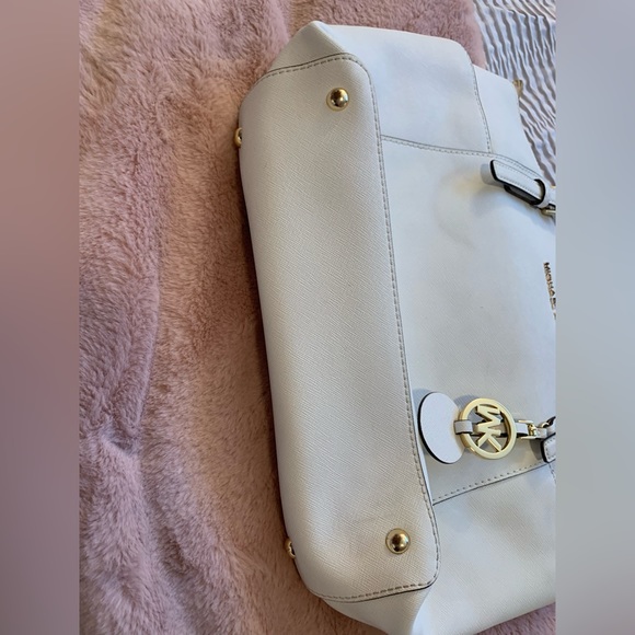 Michael Kors Set - Picture 8 of 16